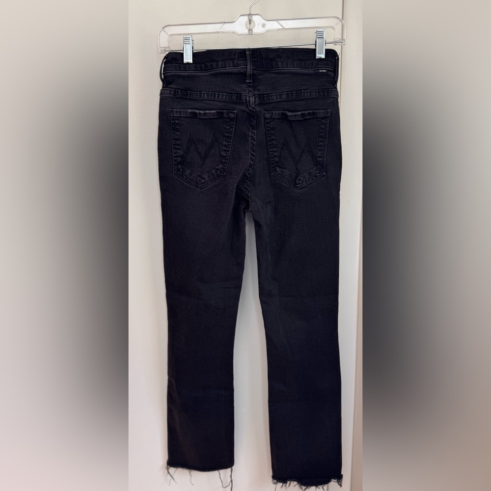 MOTHER Denim Insider Crop Step Fray Black Guilty as Sin Jeans Raw Hem Size 27 - Picture 4 of 8